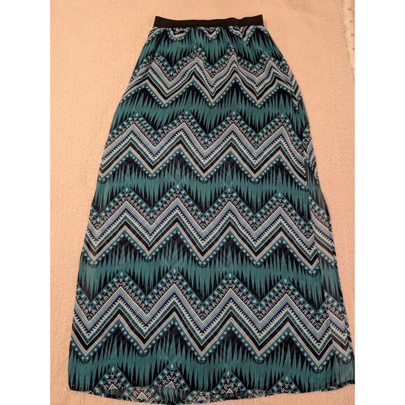 Women's Chevron Boho Print Sheer Maxi Skirt Stretch Waist Size 6 - Picture 1 of 12